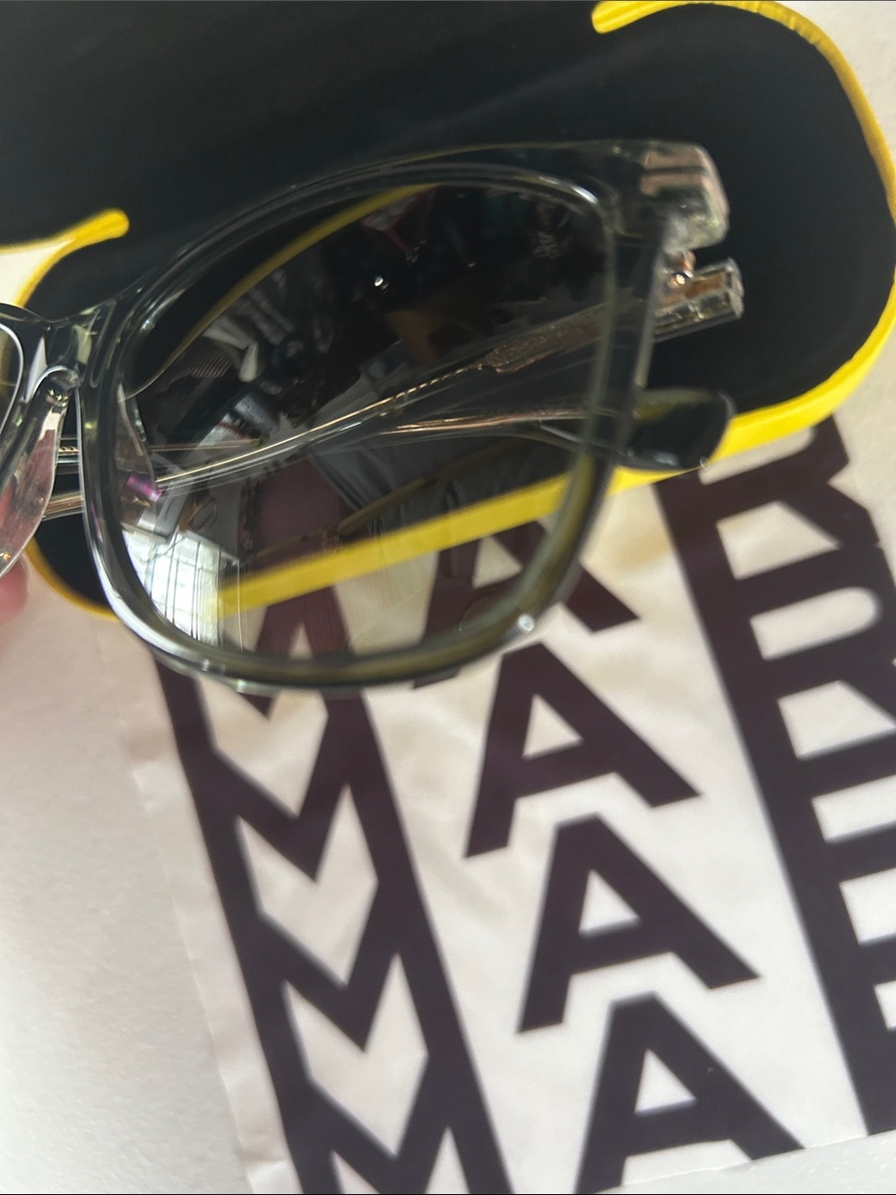 Marc Jacobs Sunglasses - Picture 4 of 8